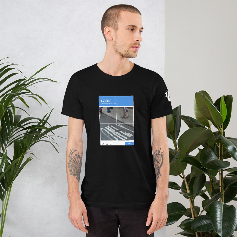 “I AM NOT A ROBOT” Unisex T-Shirt